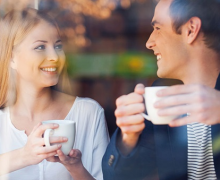 Cách nói chuyện với con gái giúp ghi điểm tuyệt đối trong mắt nàng