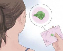 Huyết trắng màu xanh hôi chua là bệnh gì